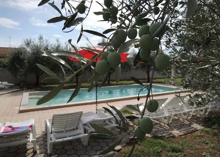 Pool-apartments Lejlighed *