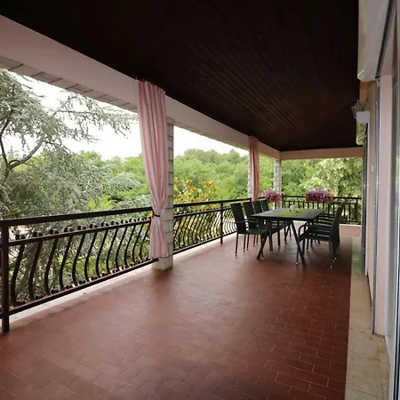 Pool-apartments Διαμέρισμα *