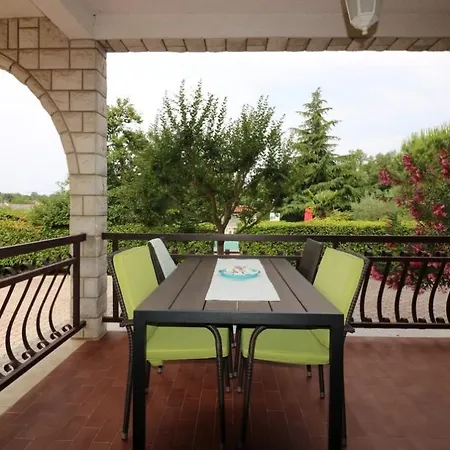 Apartment Pool-apartments