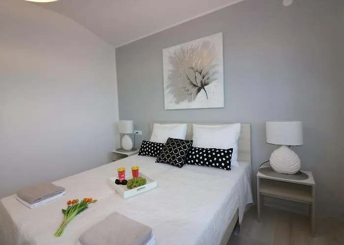 Pool-apartments Porec