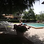 Pool-apartments
